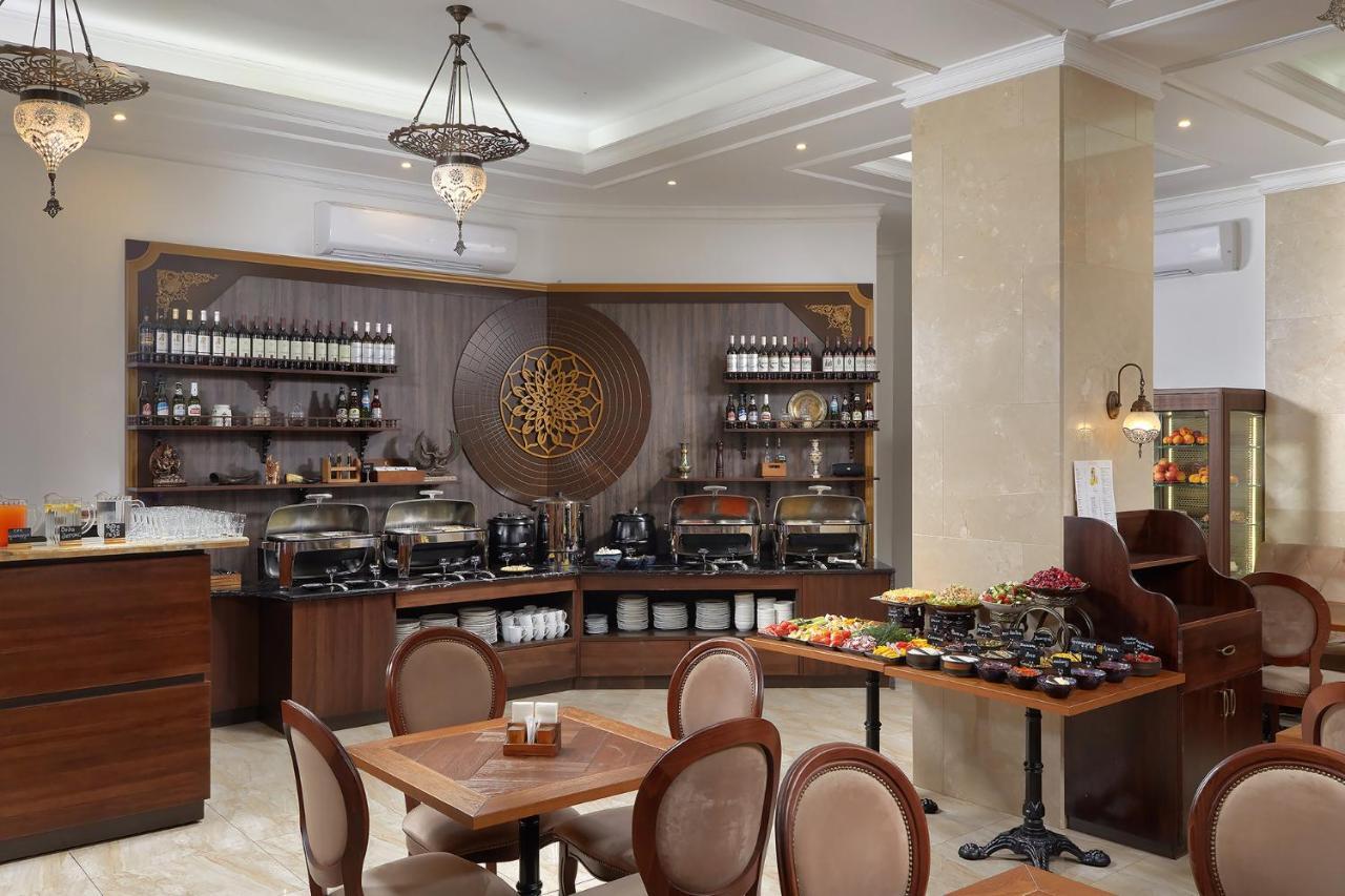 Garuda Boutique Hotel Сухумі Екстер'єр фото
