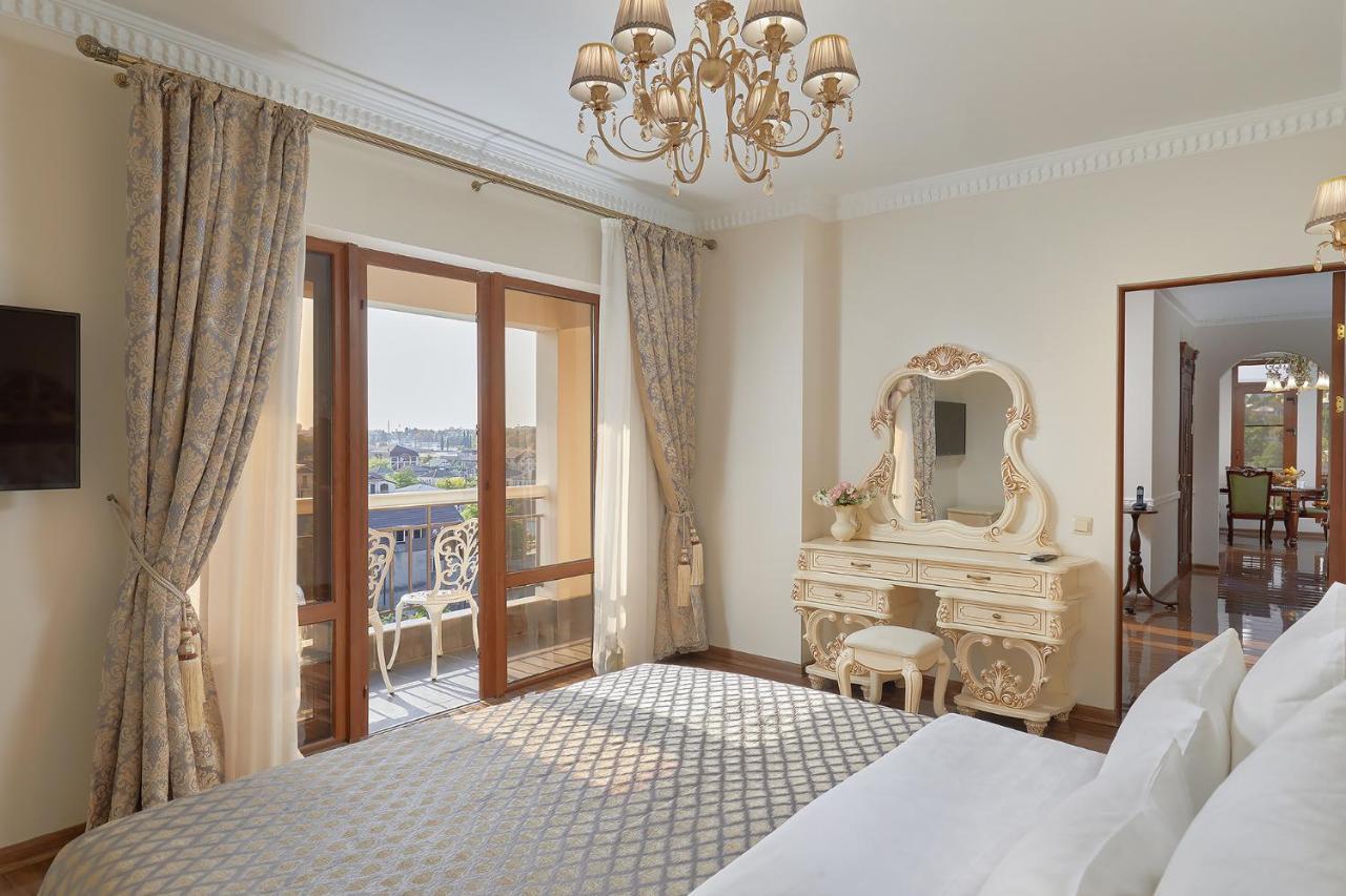 Garuda Boutique Hotel Сухумі Екстер'єр фото